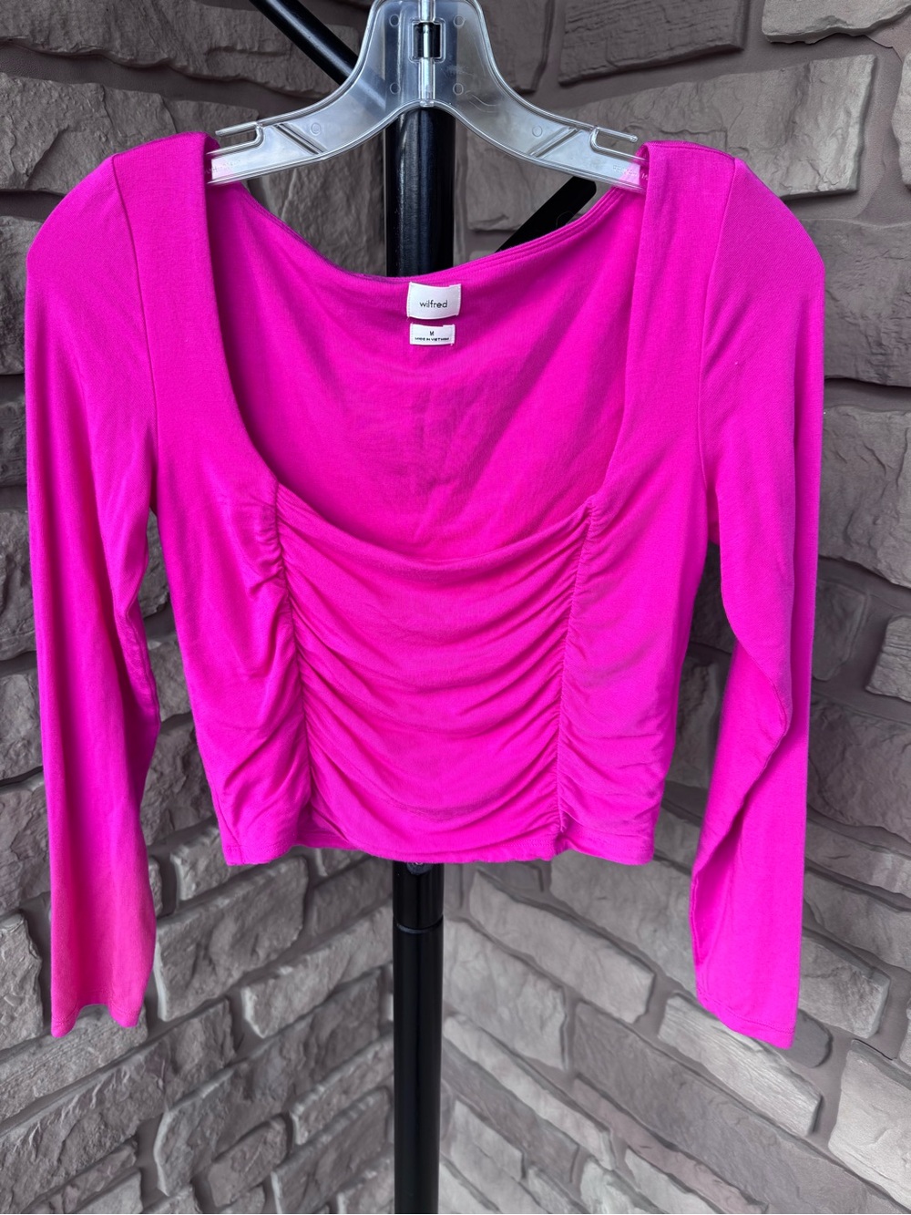 Aritzia Wilfred Lydia Pink Cropped Long Sleeve Top